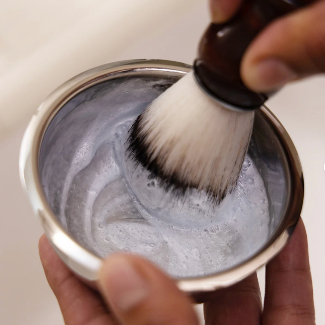 Kizo Lab Moisture Renewal Cleanser + Shave